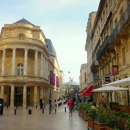 - Place Pey-berland Apartment Bordeaux